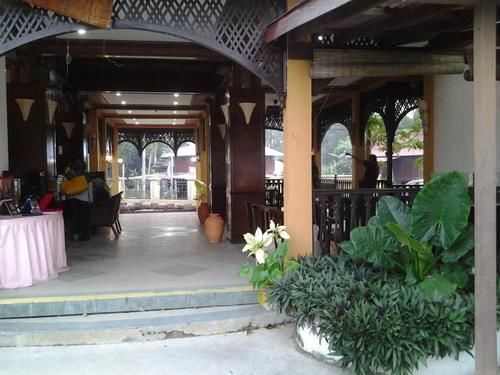 Green Village Pasir Salak Eco River Resort Kampung Gajah  Exteriör bild